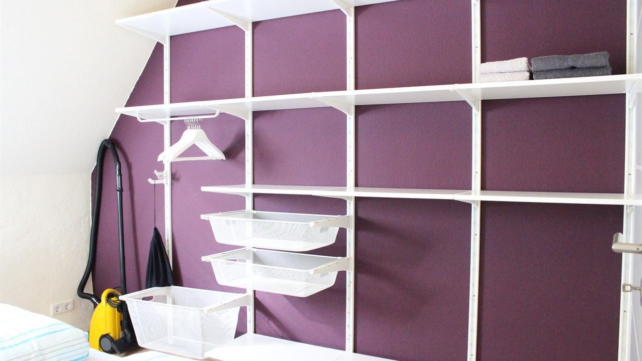 ...mit ausreichend Stauraum ...mit ausreichend Stauraum